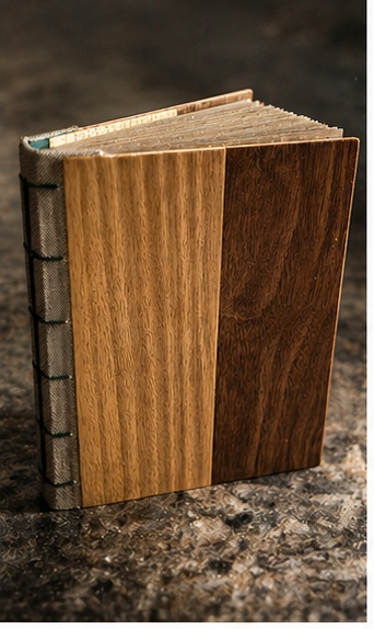 Holznotizbuch